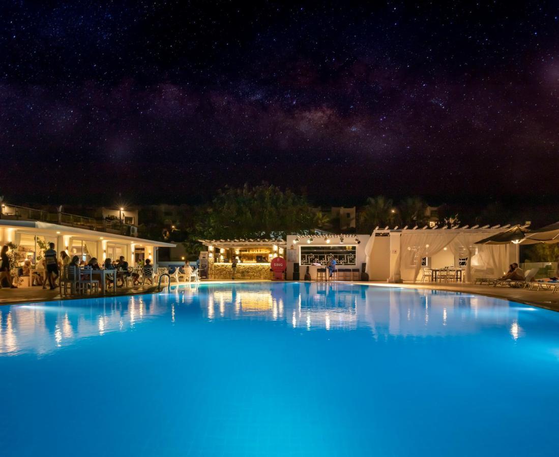 Charm Beach Hotel อัคยาร์ลาร์ ภายนอก รูปภาพ